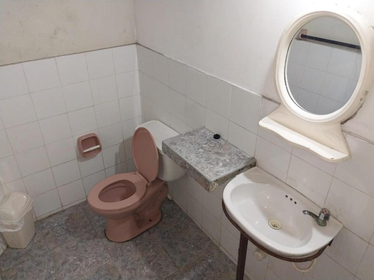Hotel Amazon Breeze Iquitos Zewnętrze zdjęcie