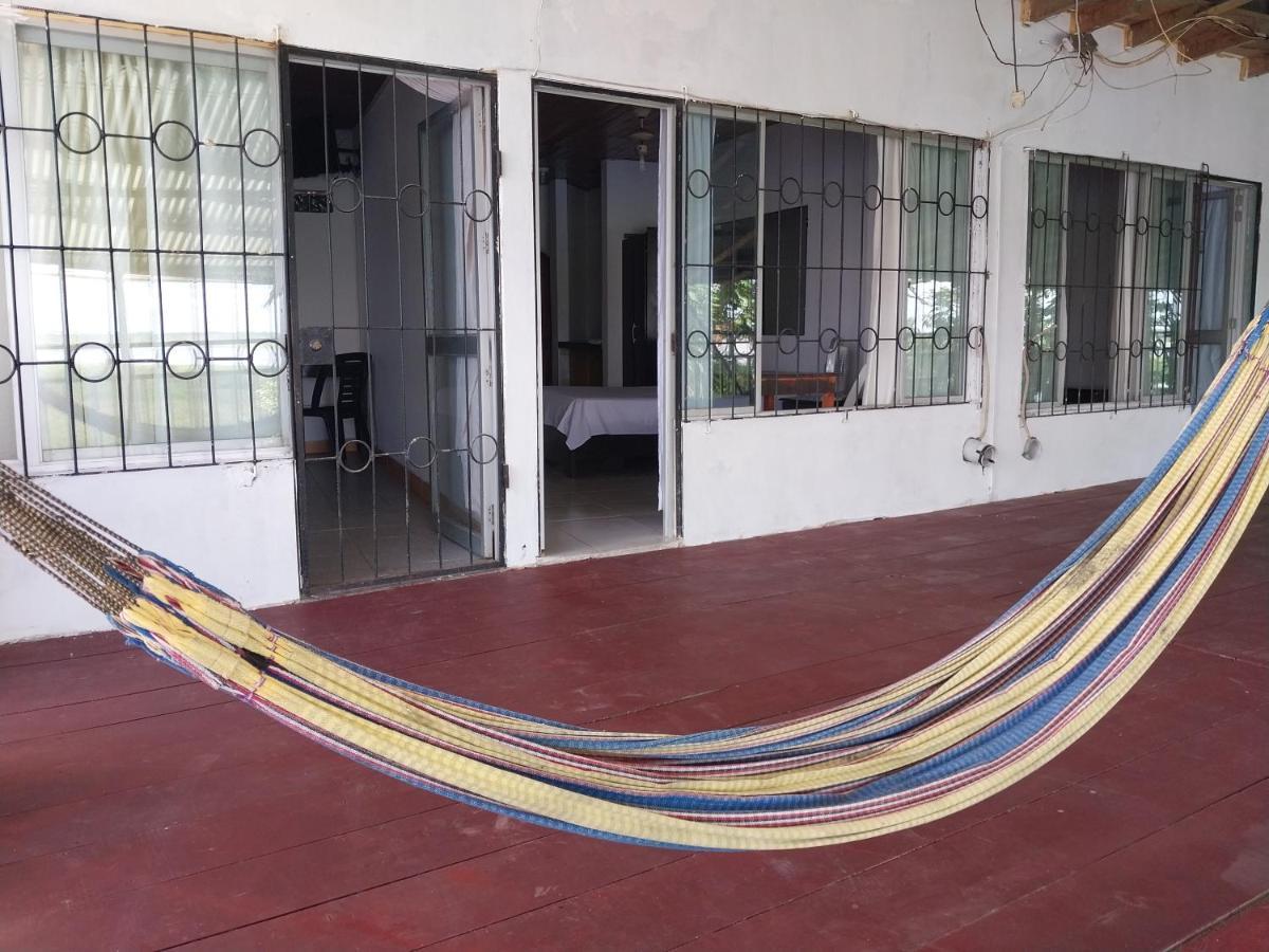 Hotel Amazon Breeze Iquitos Zewnętrze zdjęcie